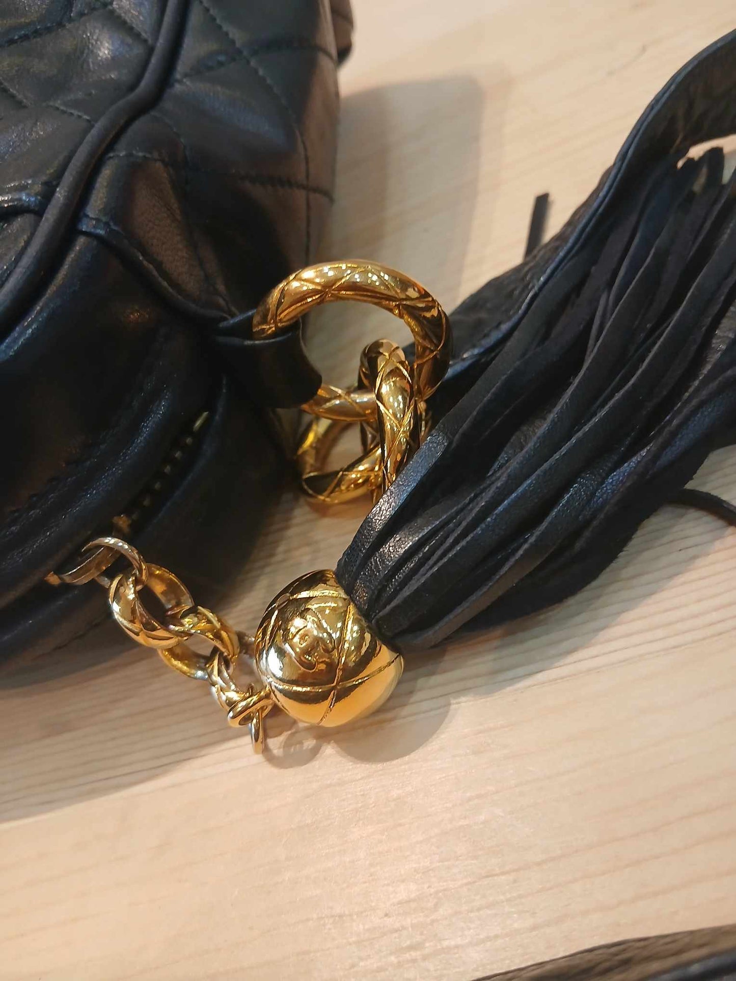 Chanel Vintage Shoulder Bag Lambskin Black Series 2