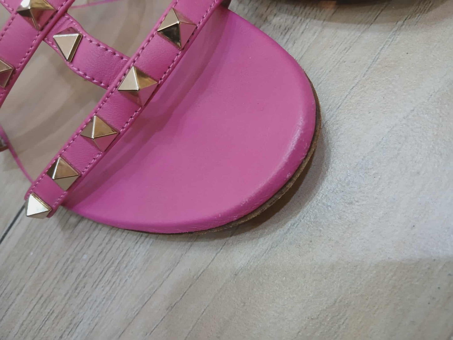 Valentino Garavani Rockstud Sandals Pink Size 37 1/2