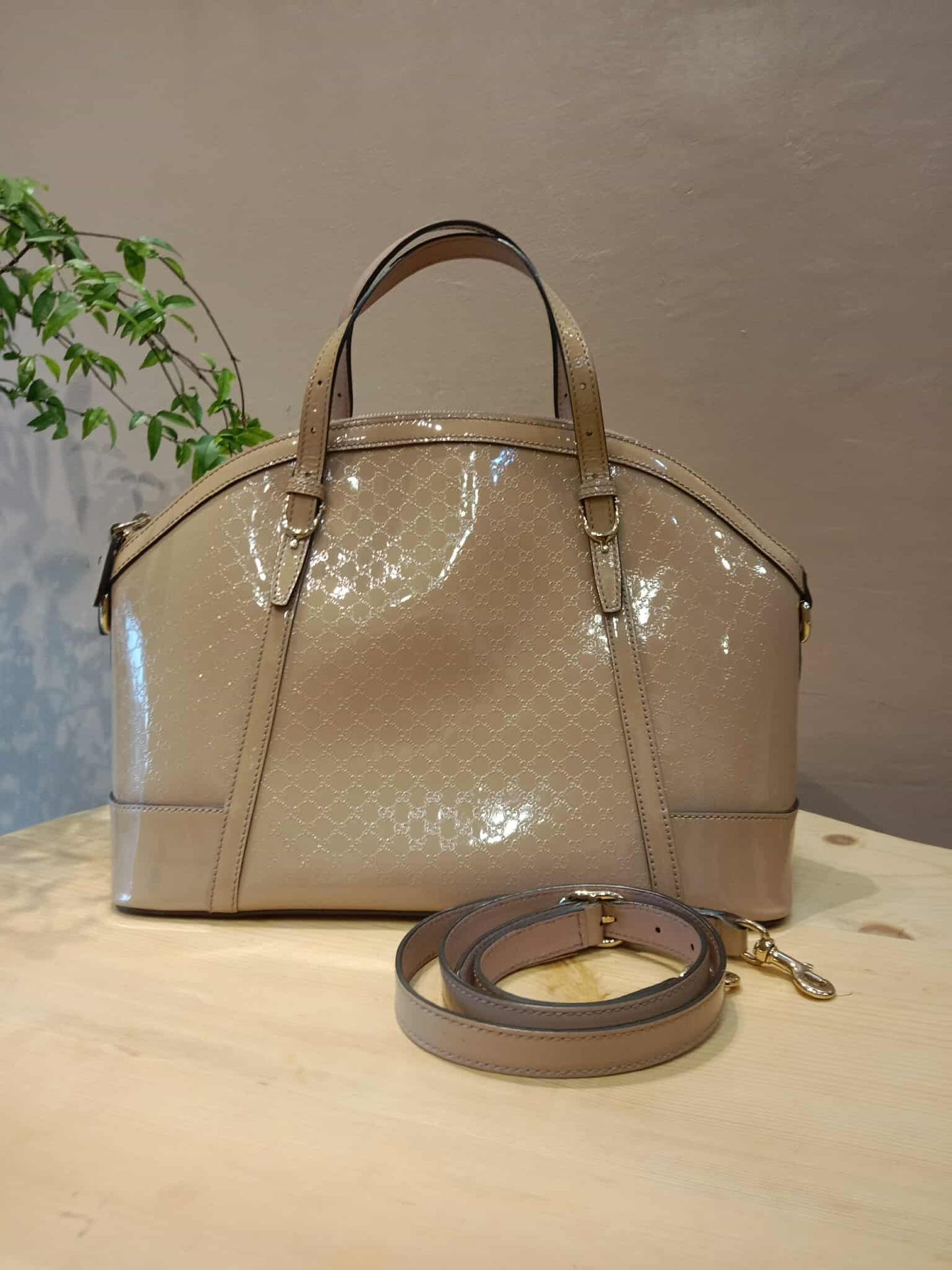 Gucci Beige Microguccissima Nice Patent Leather Satchel Bag