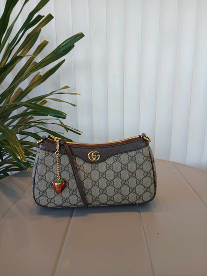 Gucci Ophidia Strawberry GG Supreme Small Brown