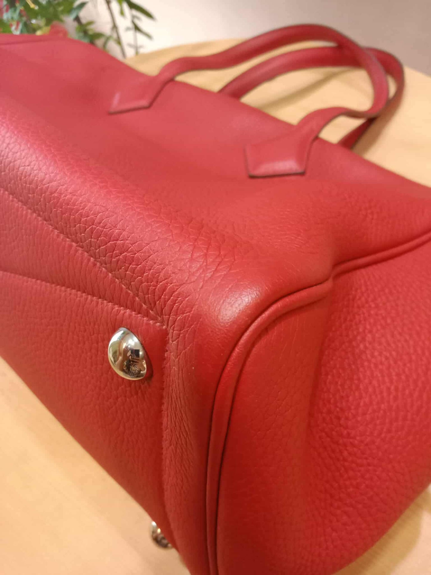 Hermes Victoria 43 Clemence Red Stamp R 2014