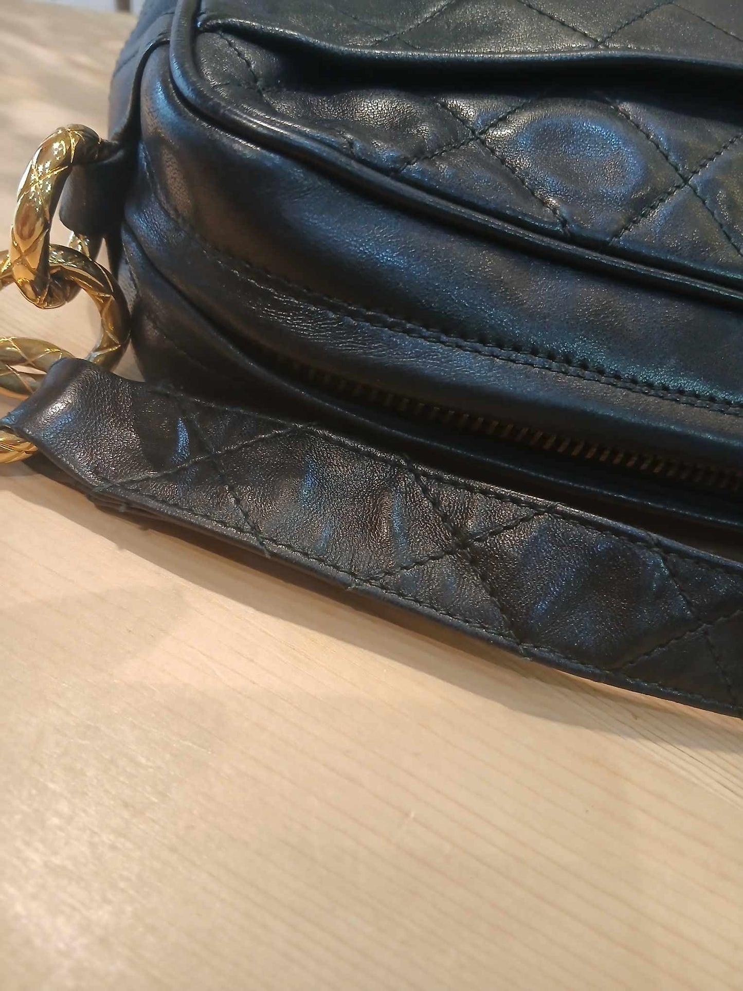 Chanel Vintage Shoulder Bag Lambskin Black Series 2