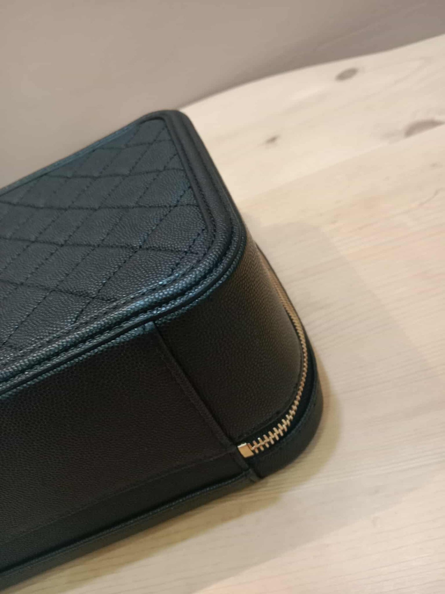 Chanel CC Filigree Vanity Case Caviar Black Large Series 29