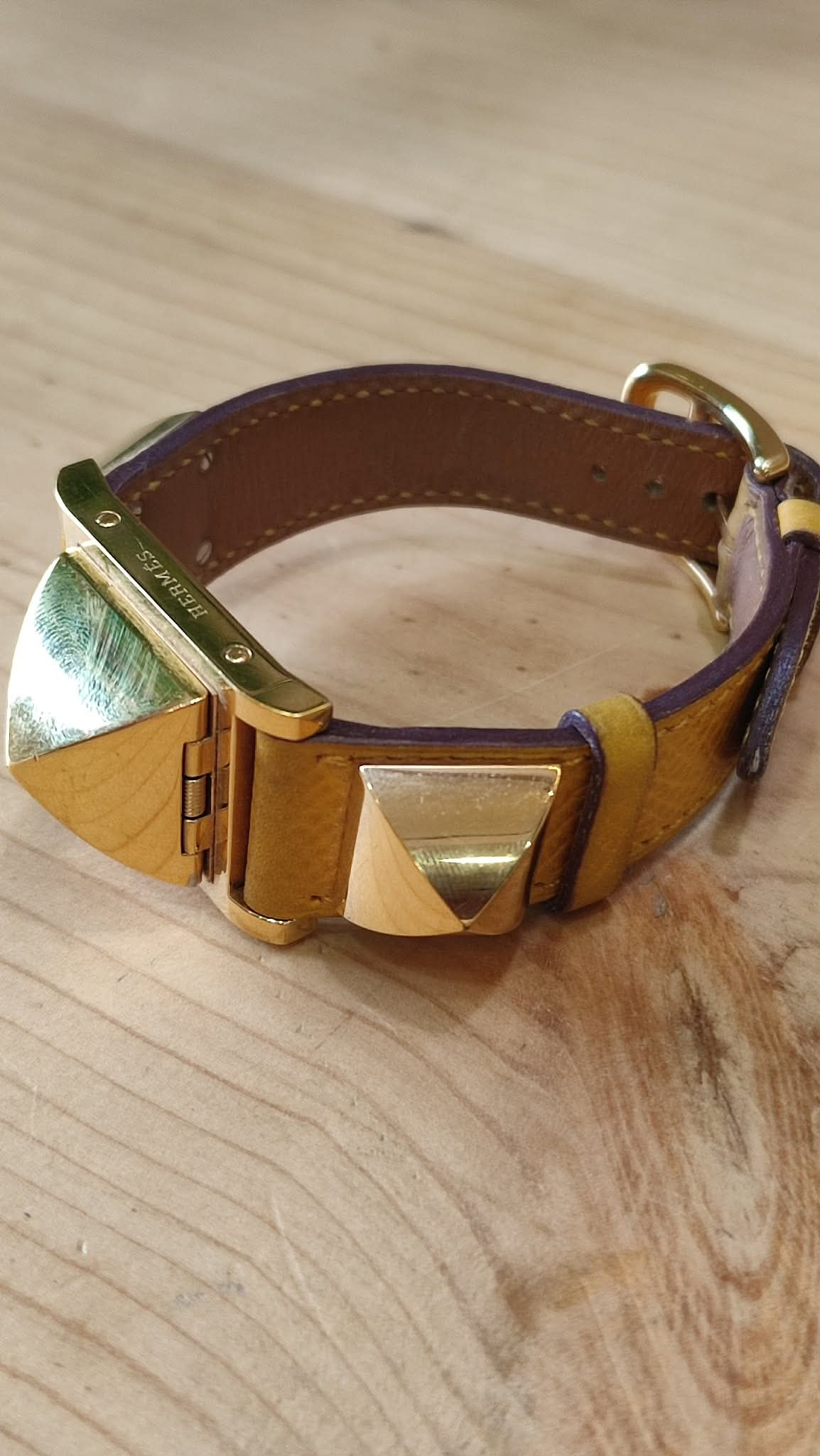 Hermes Vintage Gold Plated Medor Watch Epsom Yellow Stamp Y Circle 1995