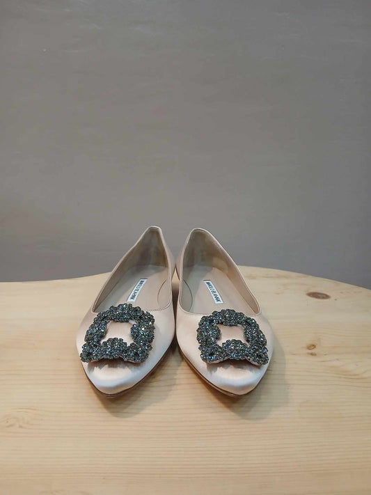 Manolo Blahnik Hangisi Flat Nude Size 37