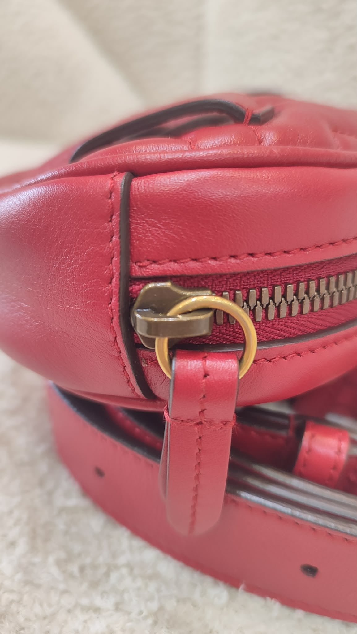 Gucci GG Marmont Beltbag Red