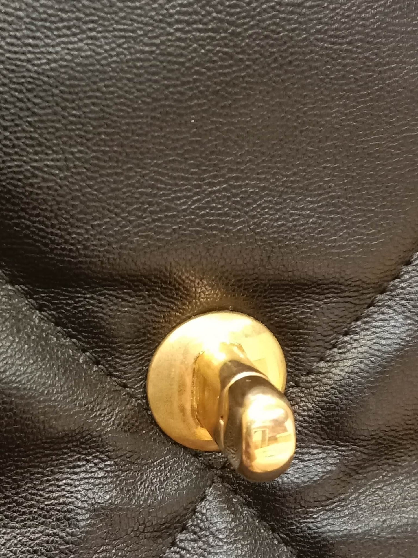 Chanel 19 Lambskin Large Black Series30