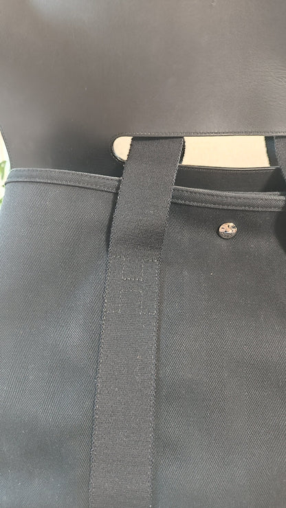 Hermes Valparaiso MM Black Bag