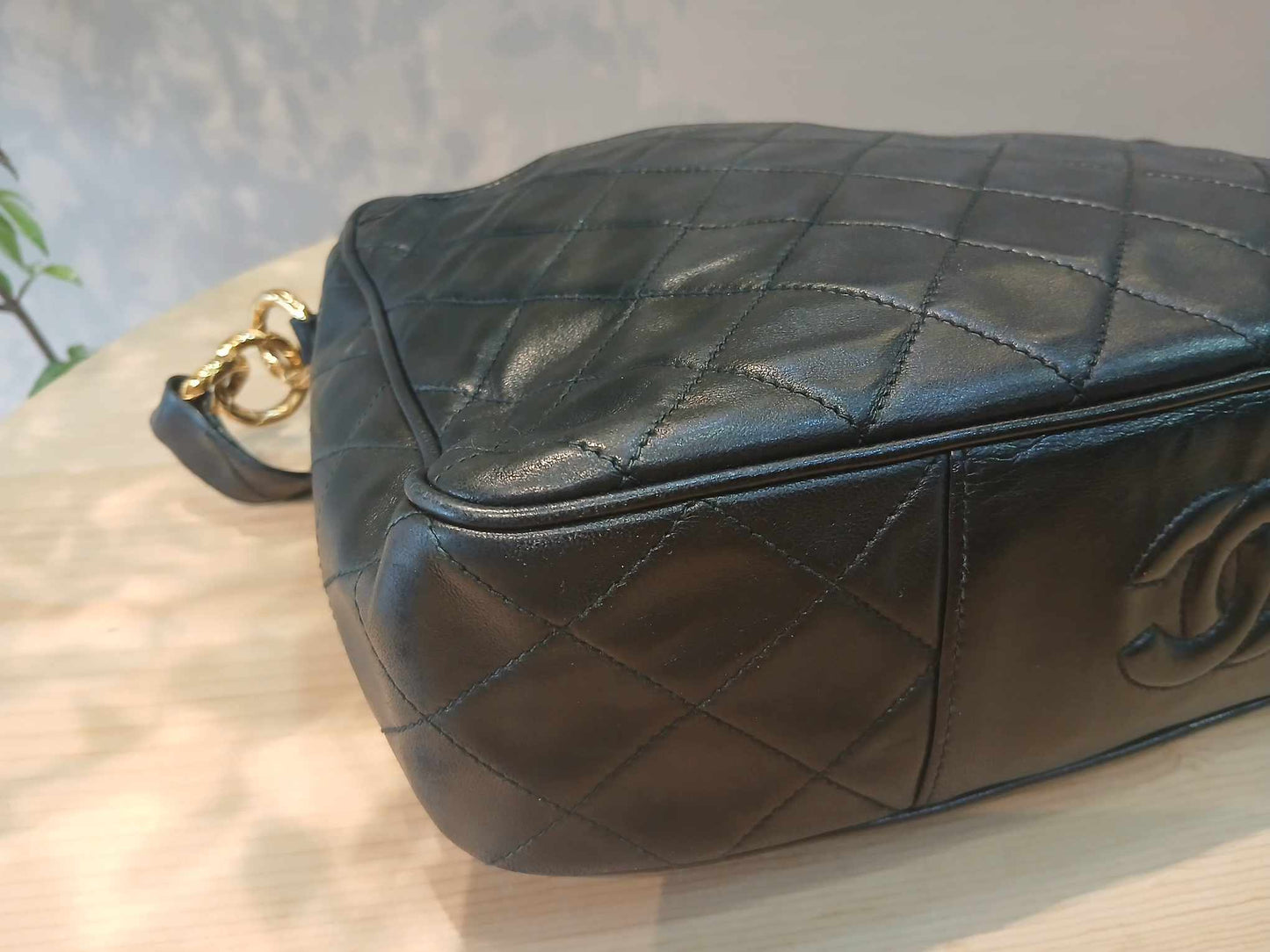 Chanel Vintage Shoulder Bag Lambskin Black Series 2