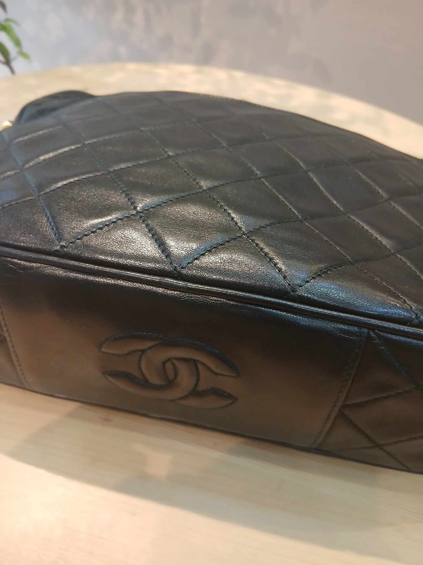 Chanel Vintage Shoulder Bag Lambskin Black Series 2