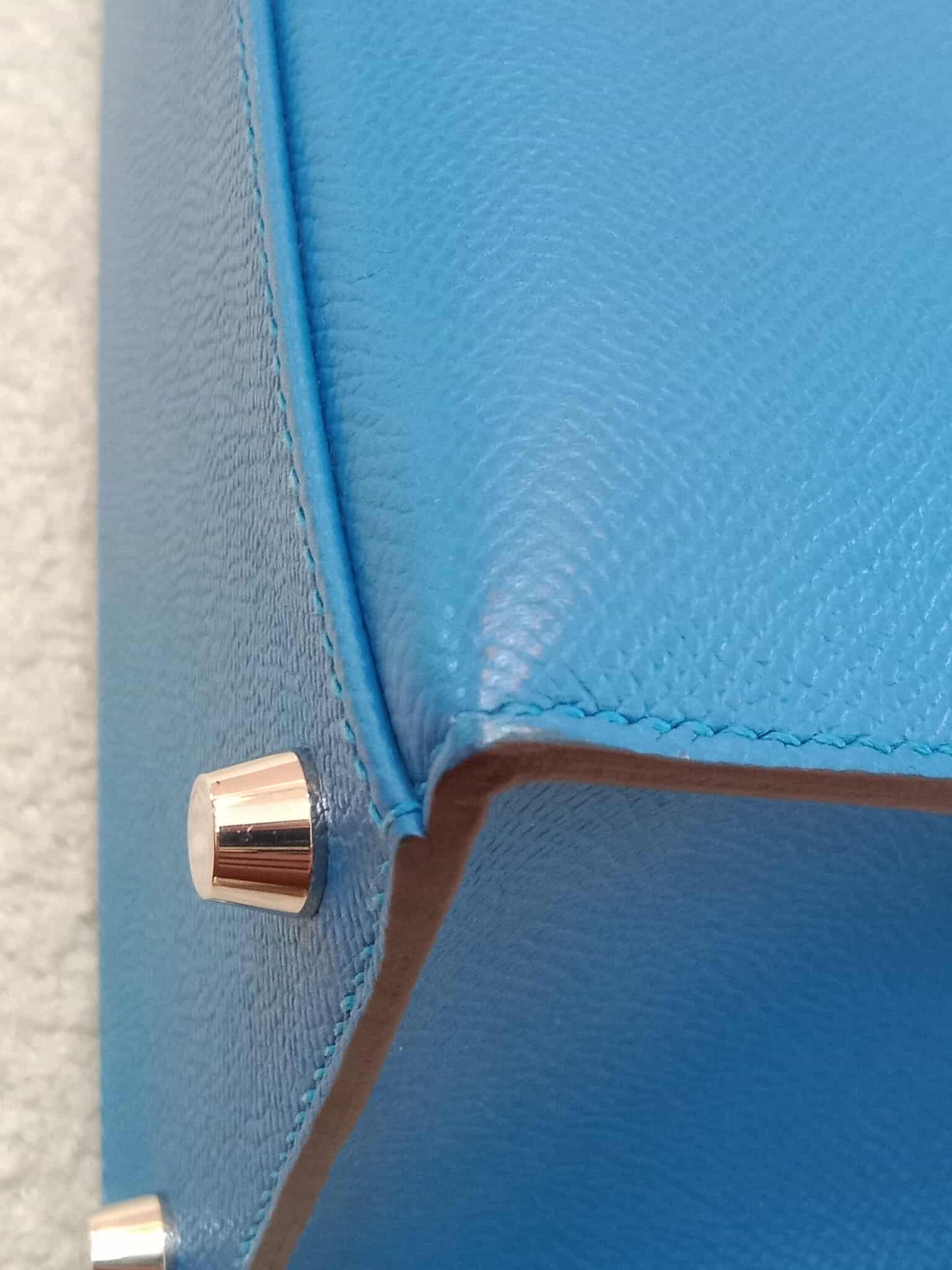 Hermes Kelly 28 Mykonos Sellier Epsom Stamp O Square 2011