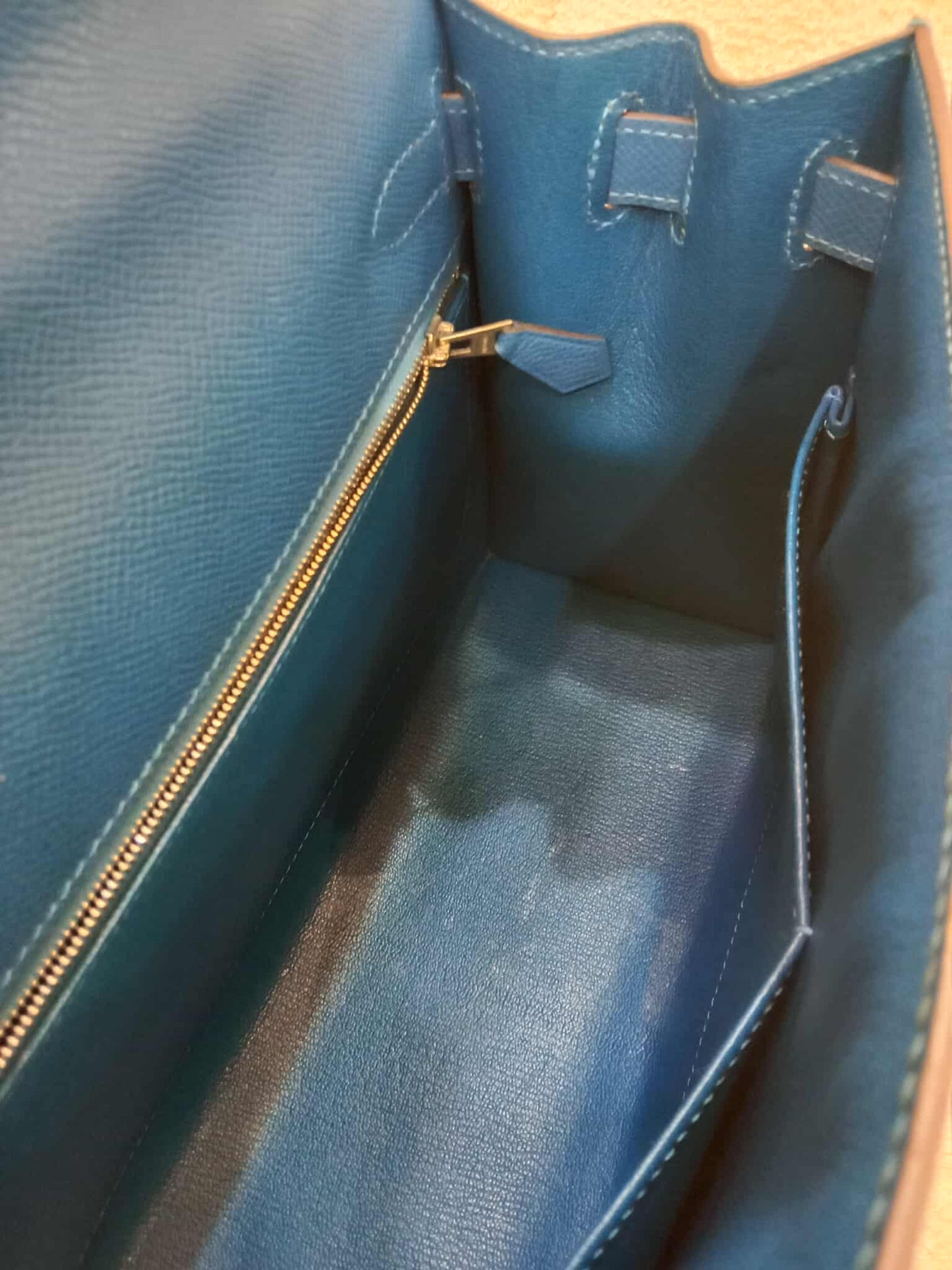 Hermes Kelly 28 Mykonos Sellier Epsom Stamp O Square 2011