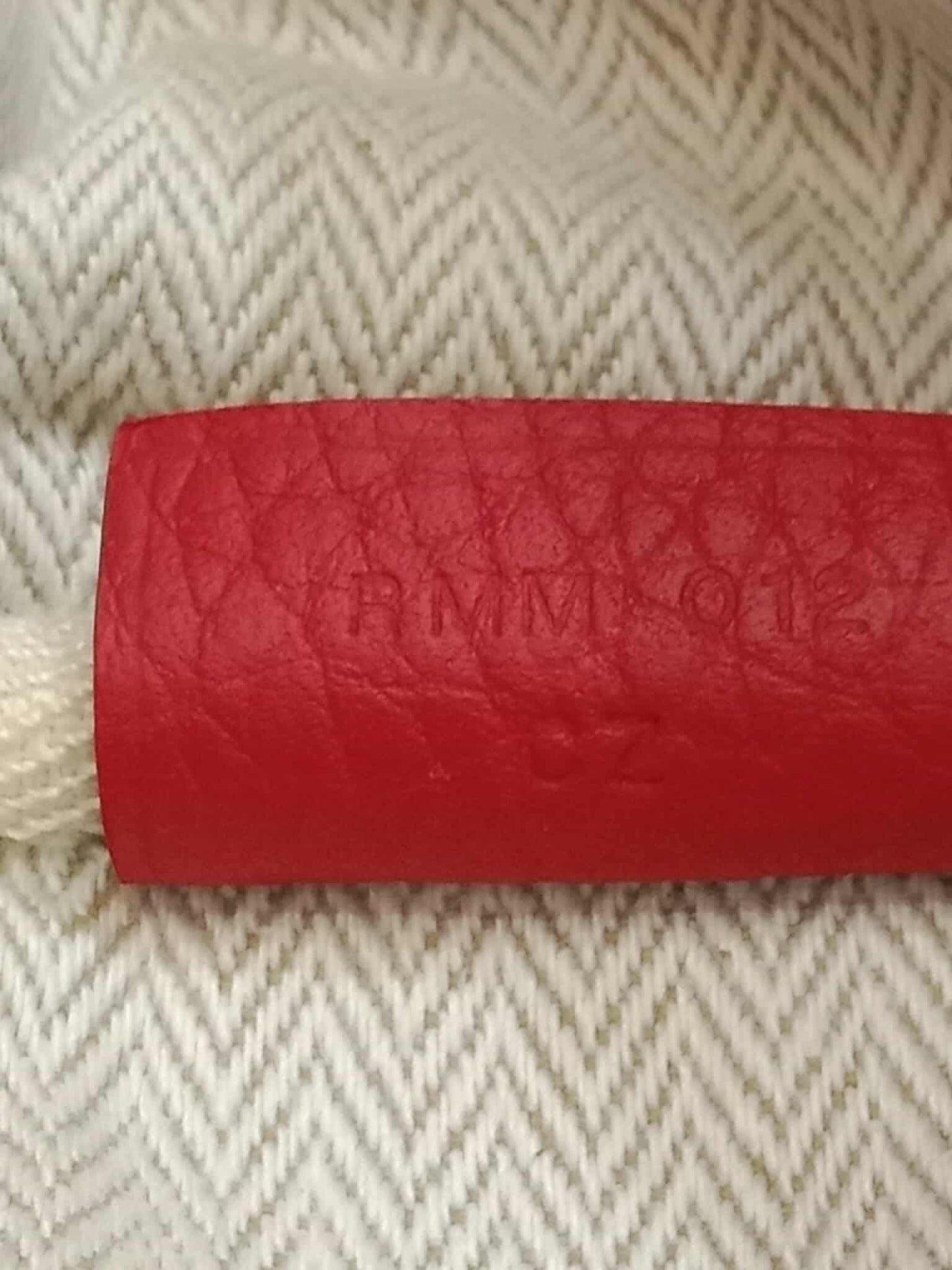 Hermes Victoria 43 Clemence Red Stamp R 2014