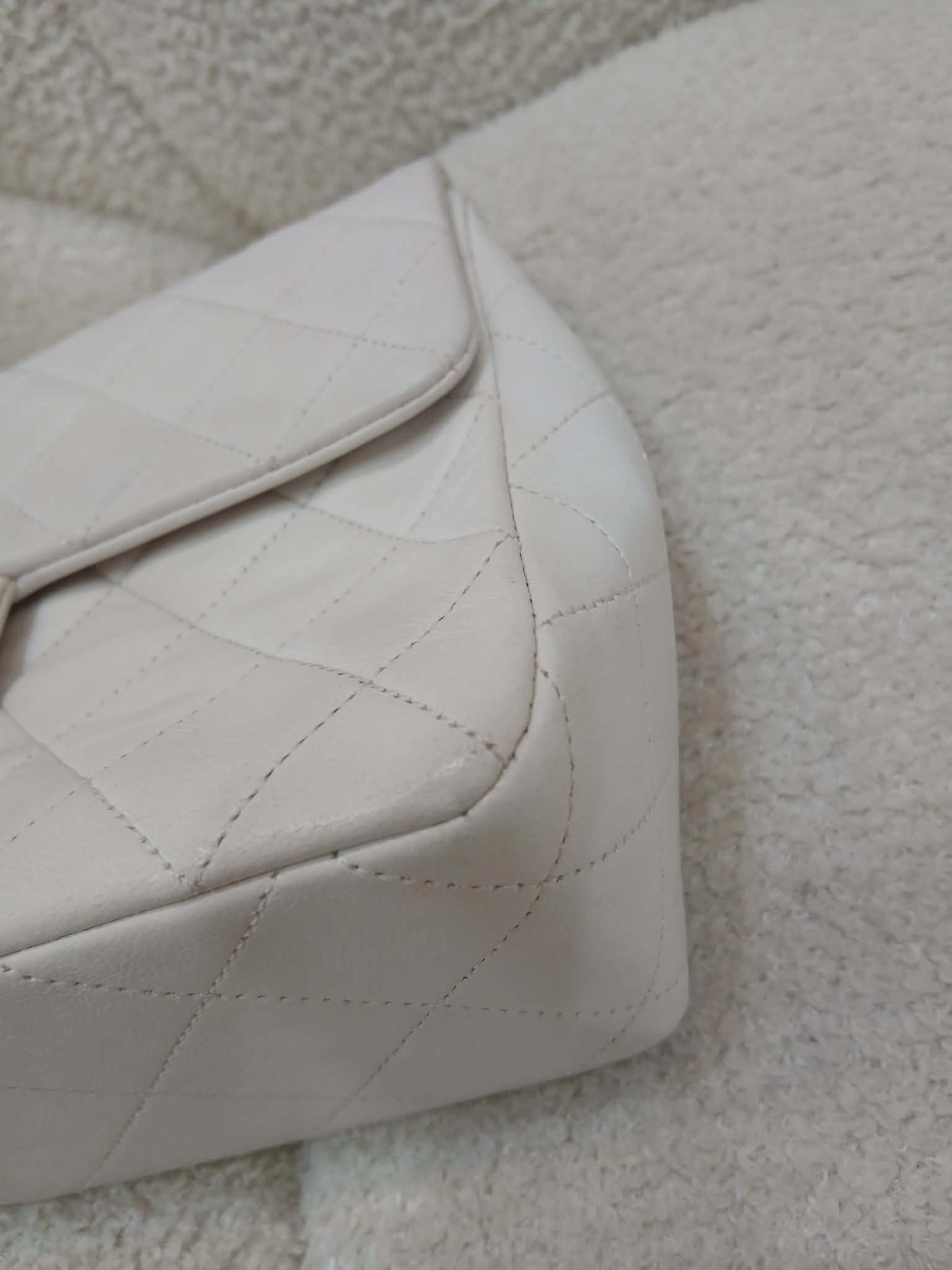 Chanel Matelasse Lambskin Vintage Flap White Series 1