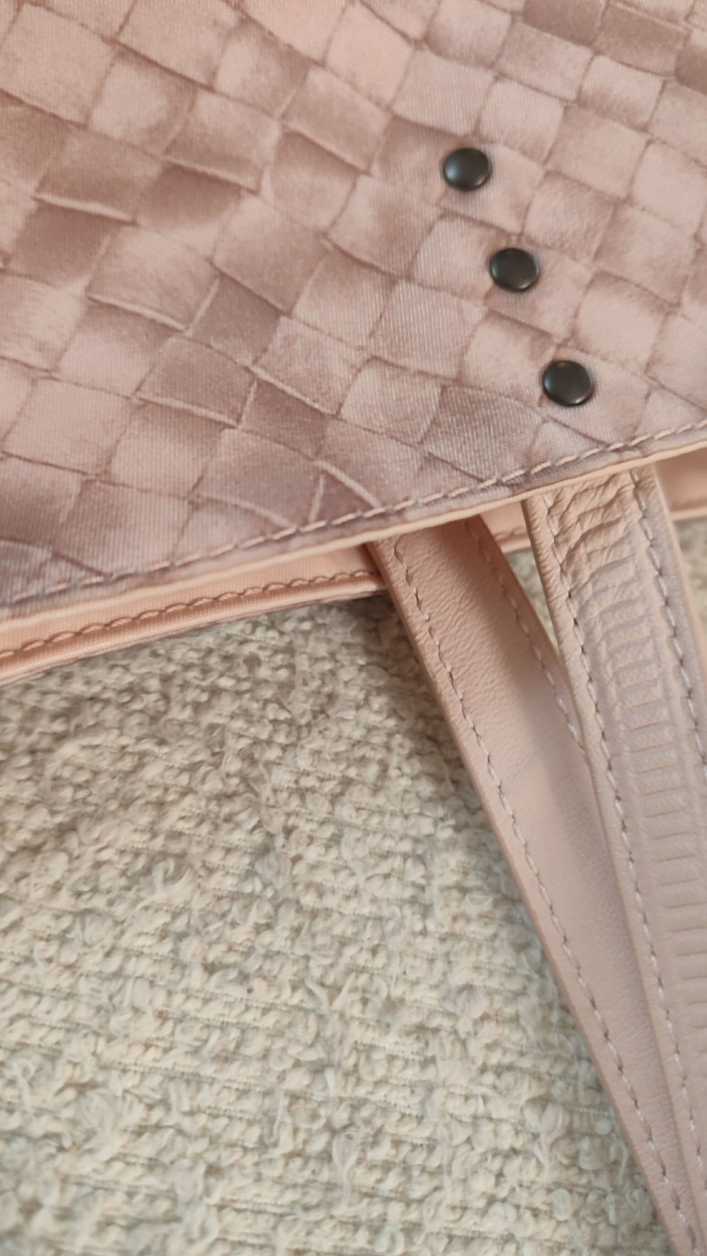 Bottega Veneta Intrecciolusion Tote Bag Pink