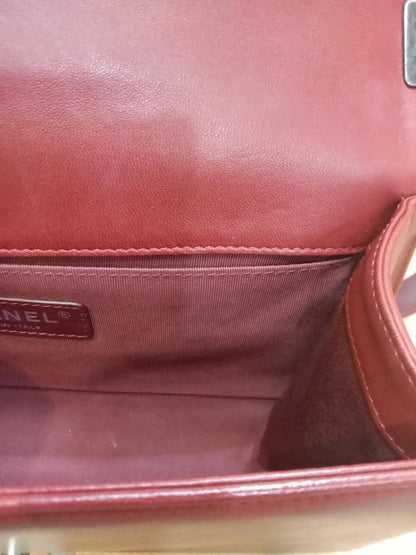 Chanel Le Boy Bag Red Lambskin Medium Series 18