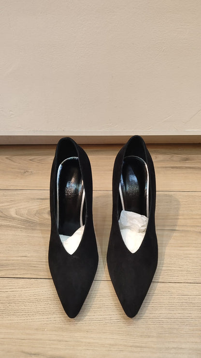 Hermes Pump Heels Velvet Noir Size 37