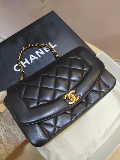 Chanel Diana Flap Bag Lambskin Black Series 3