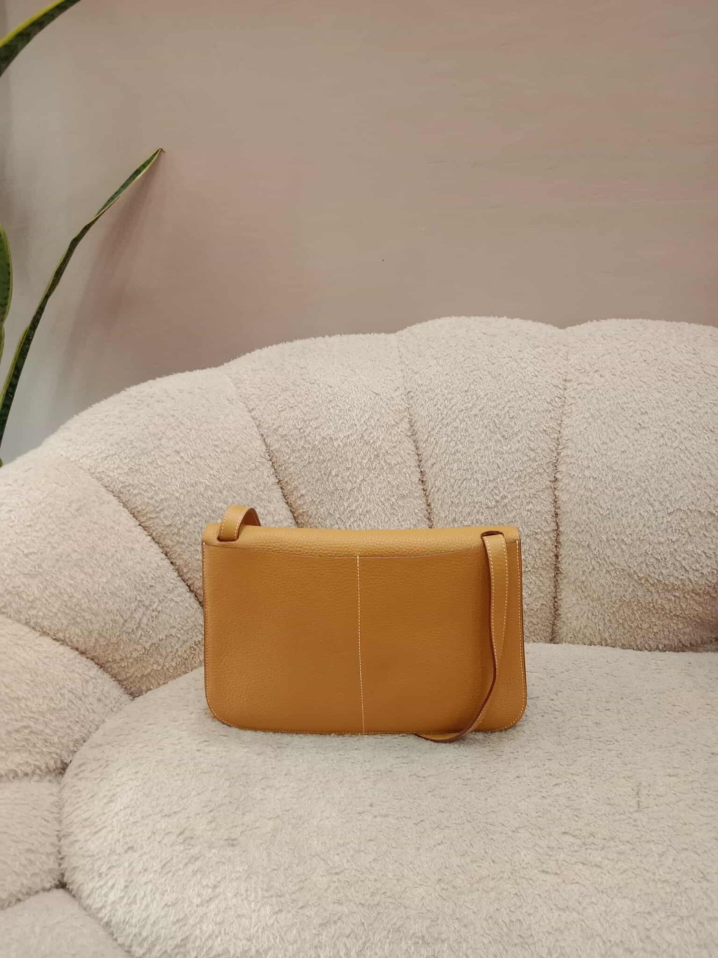 Hermes Halzan 31 Jaune Ambre Clemence Stamp R Square 2014