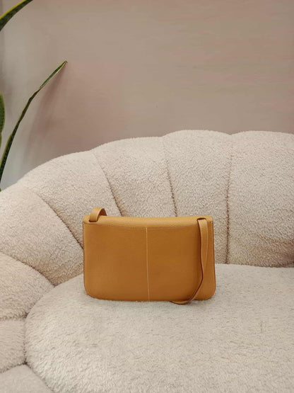 Hermes Halzan 31 Jaune Ambre Clemence Stamp R Square 2014