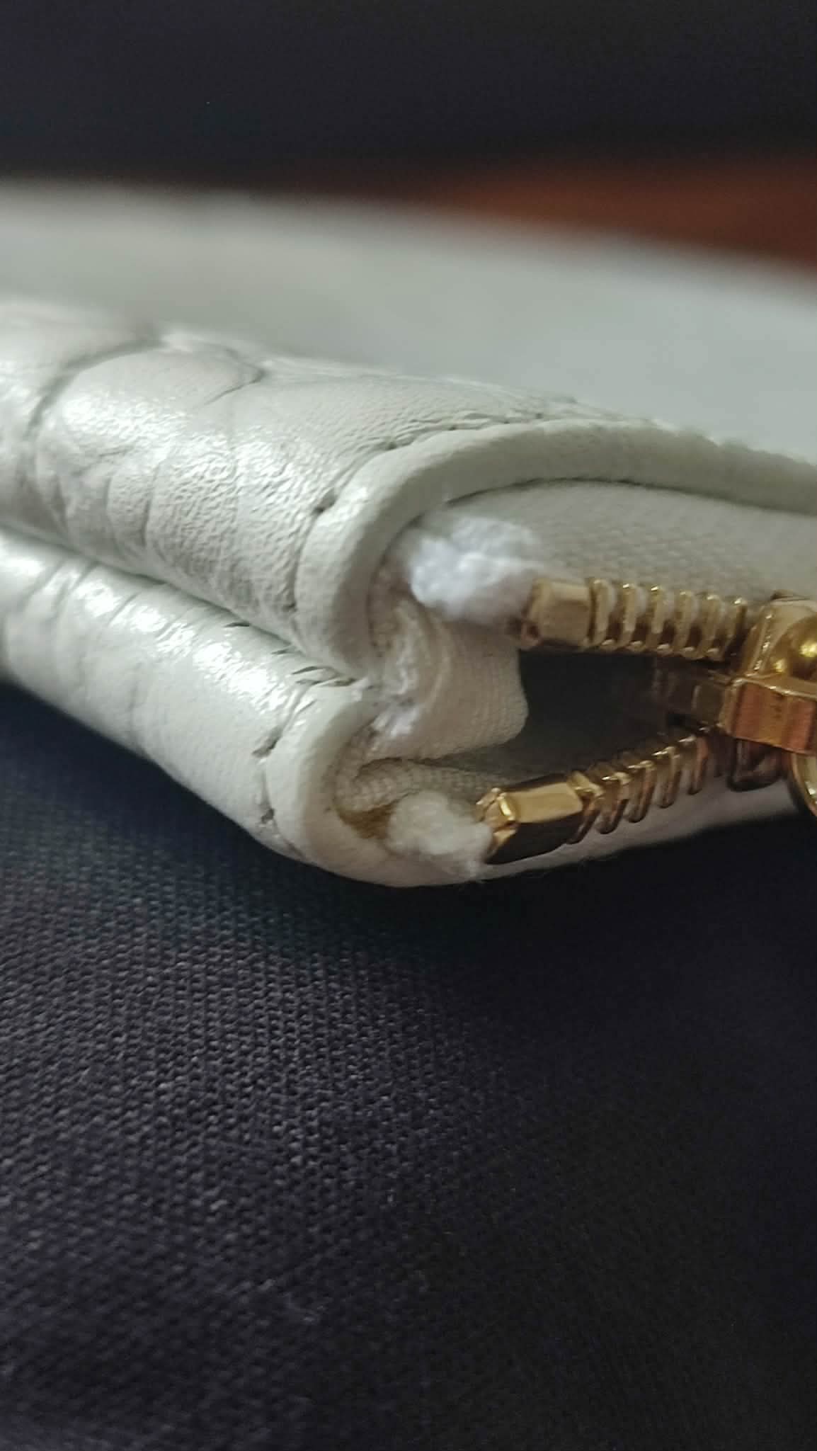 Chanel OCase Croc Embossed White Series 28