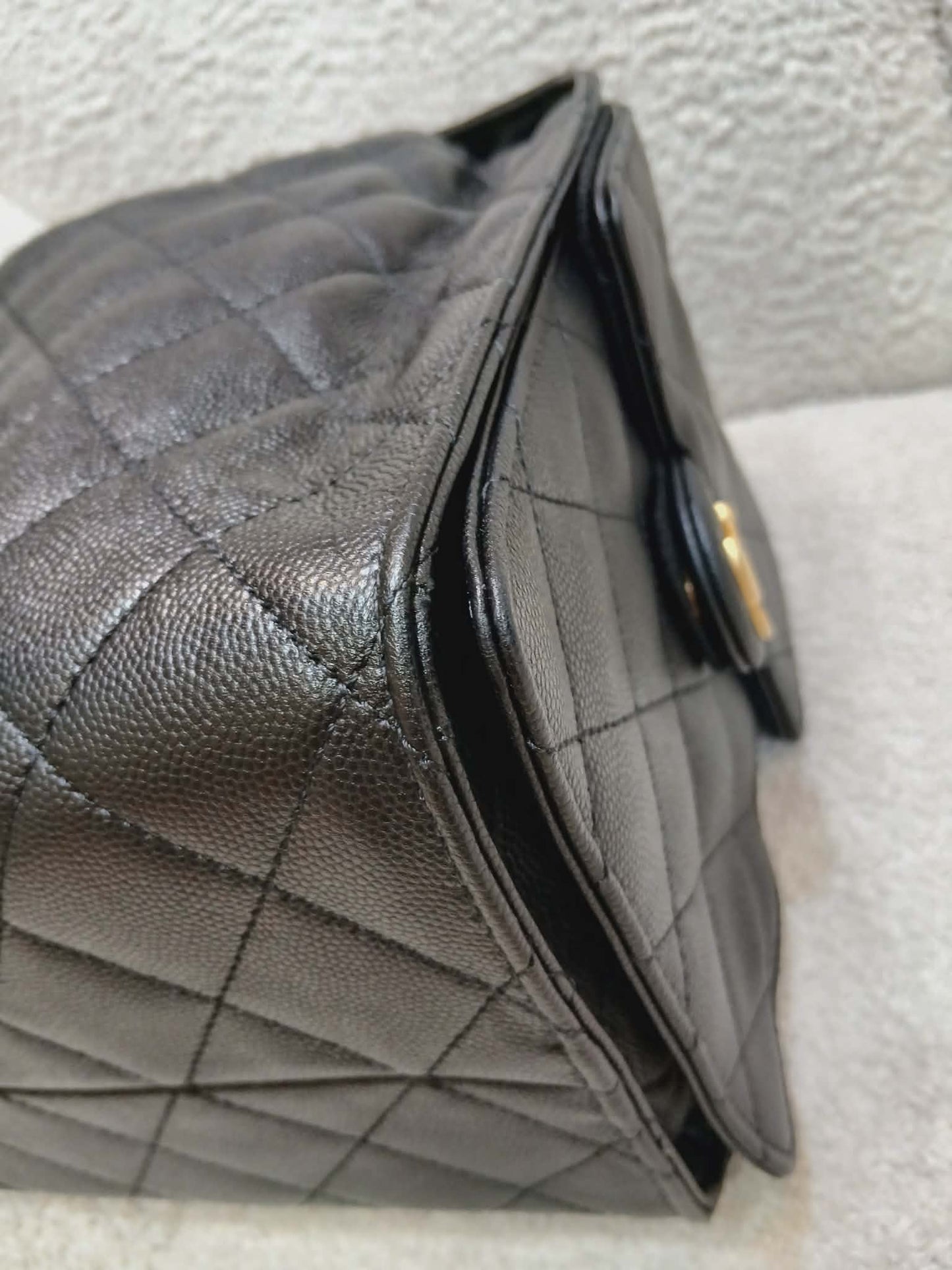 Chanel 25 Black Caviar Microchipped Fullset