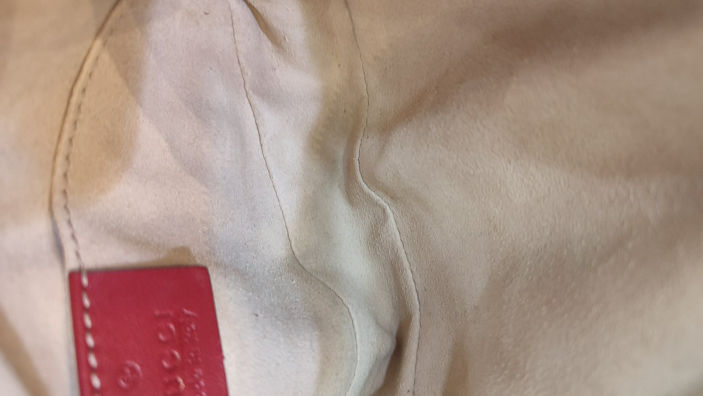 Gucci GG Marmont Beltbag Red