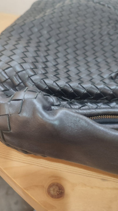 Bottega Veneta Intrecciato Hobo Maxi Bag Black