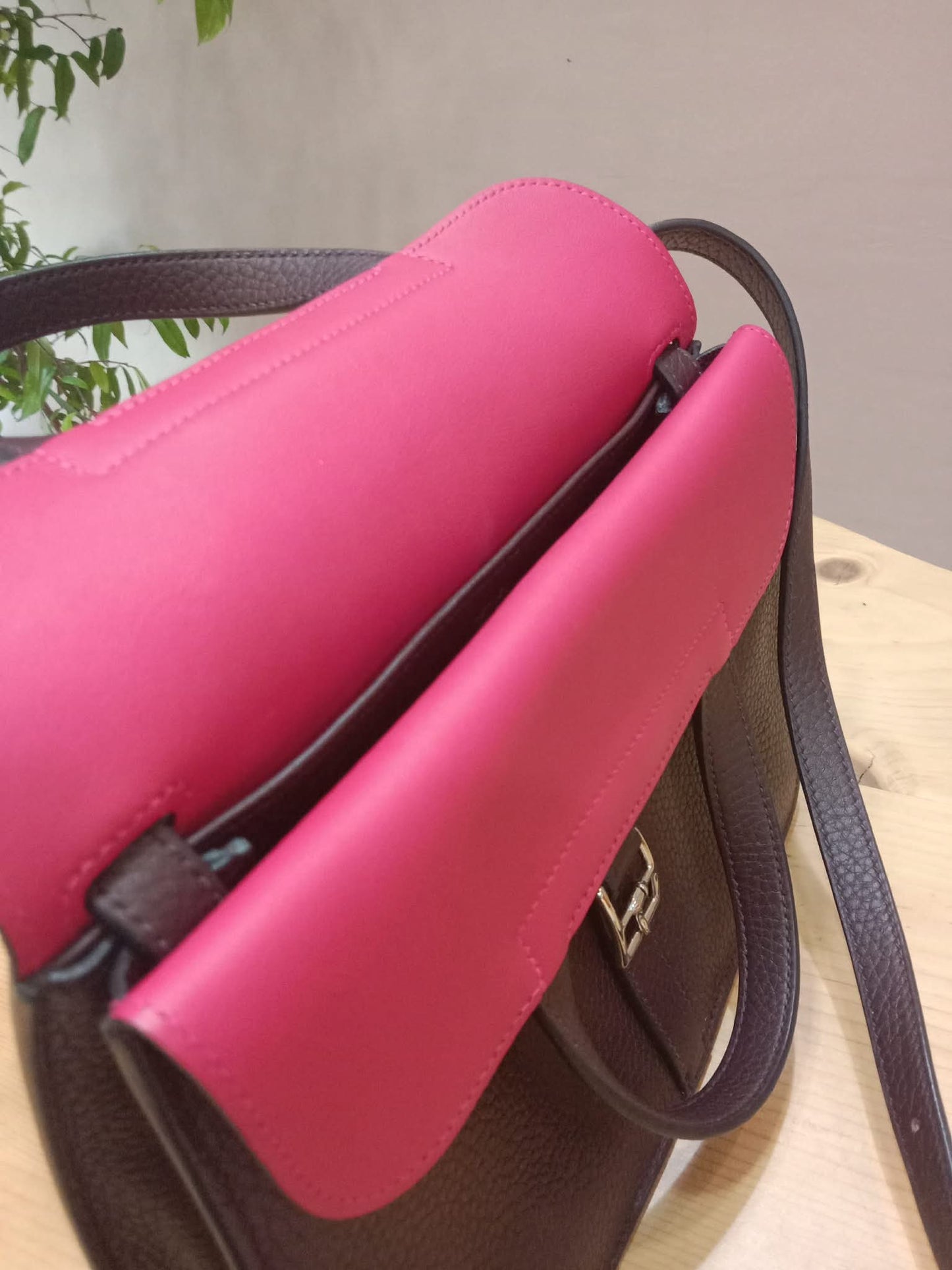 Hermes Halzan 25 Clemence Rouge/Framboise Stamp Z 2021