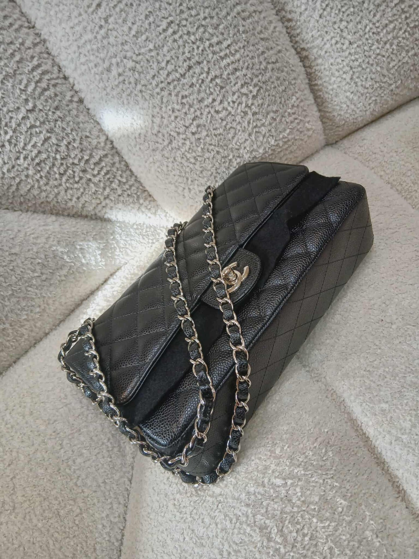 Chanel Medium Double Flap Black Caviar Series 27