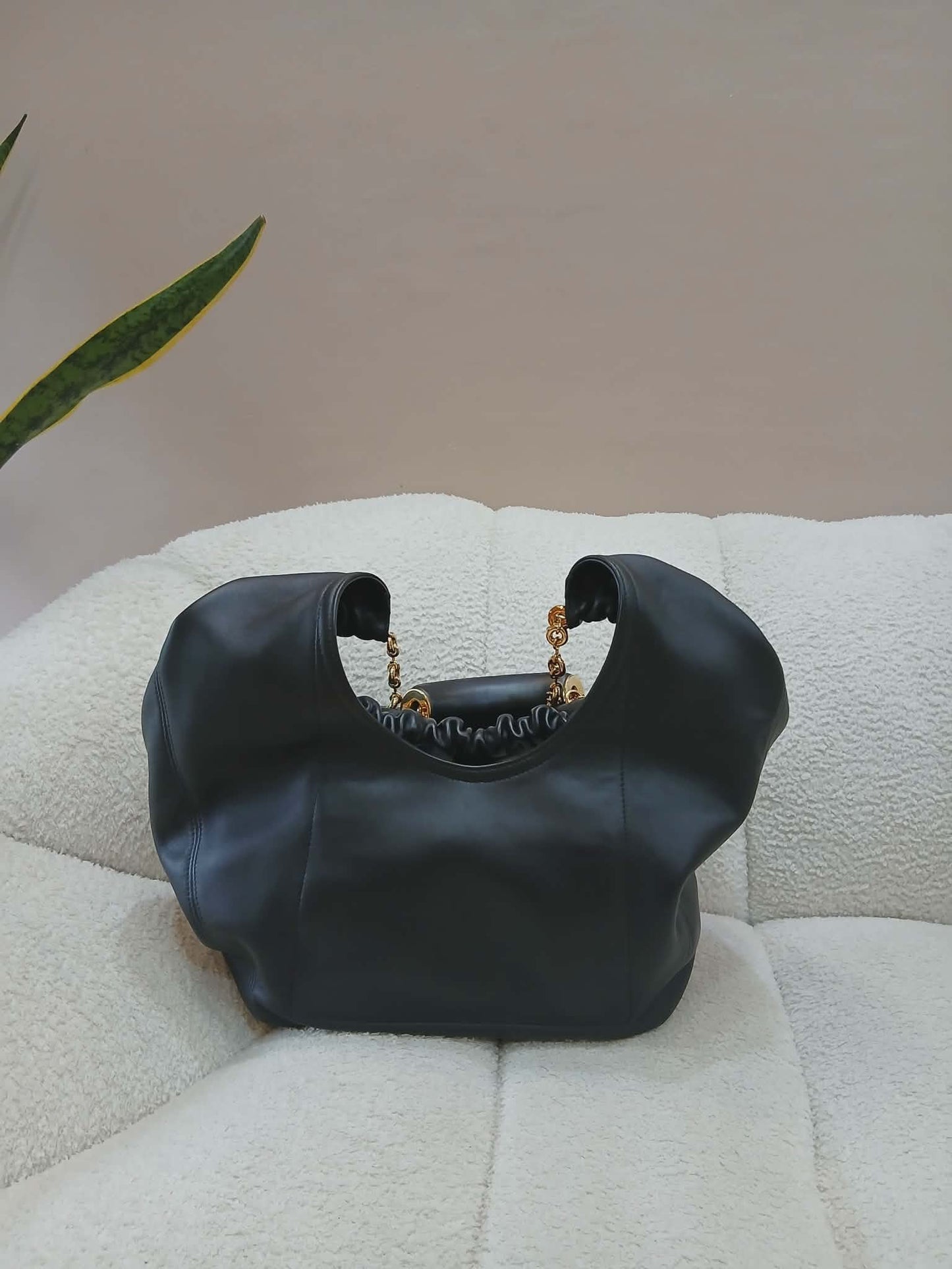 Loewe Squeeze Bag Large Black
