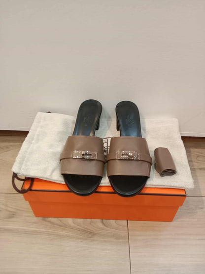 Hermes Kelly Sandals Etain Size 35.5