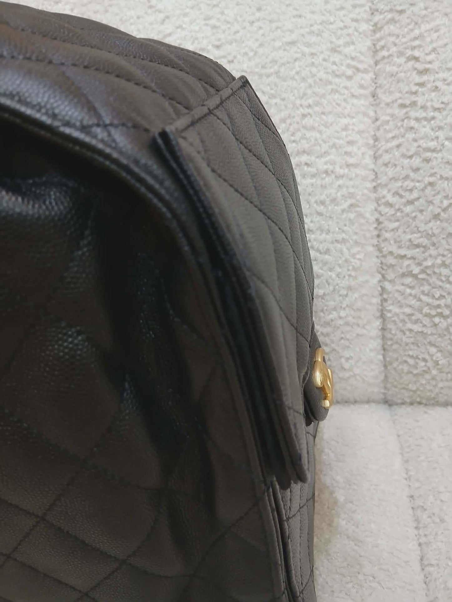 Chanel 25 Black Caviar Microchipped Fullset