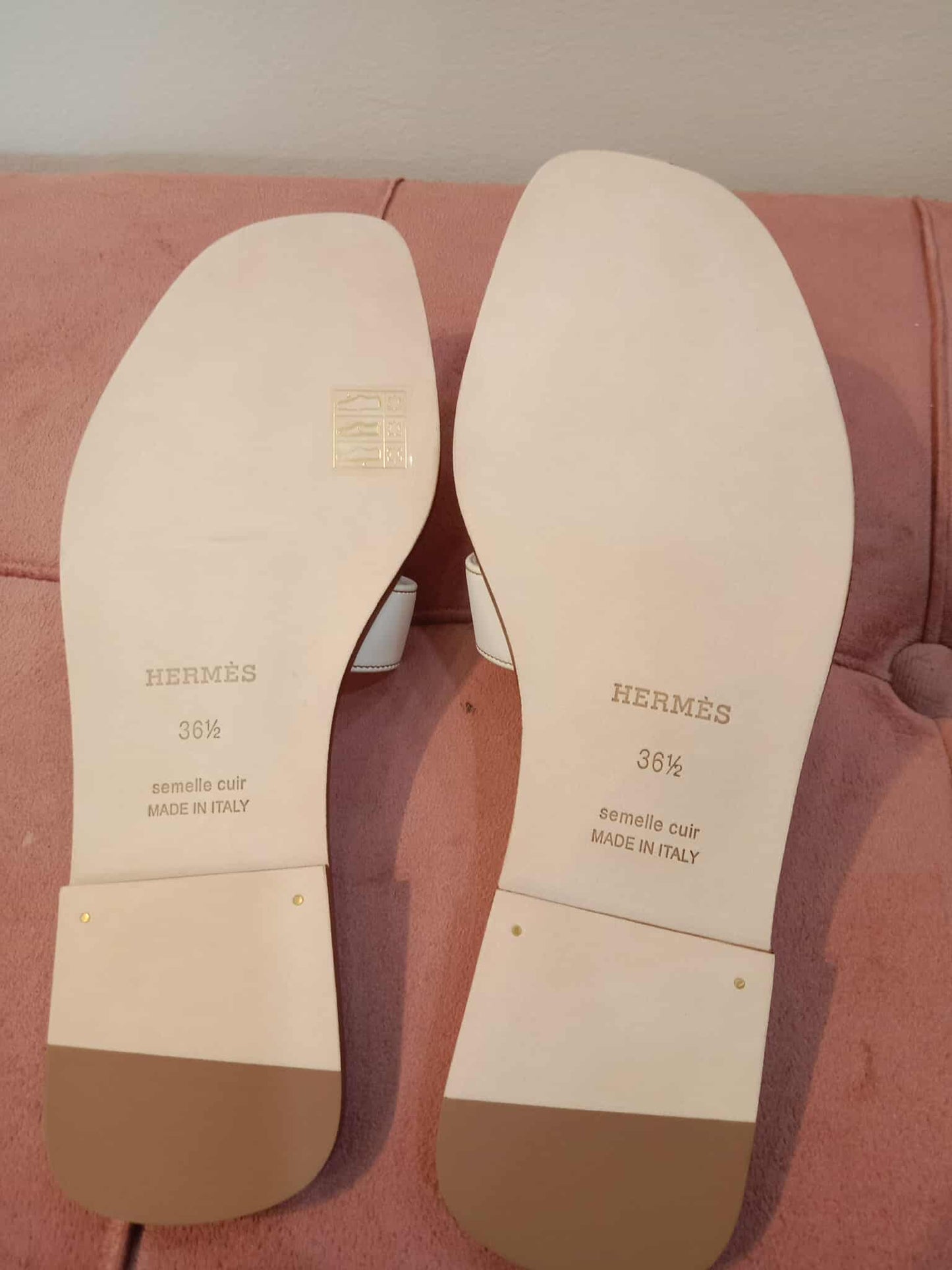 Hermes Oran Blanc Size 36.5 Brandnew
