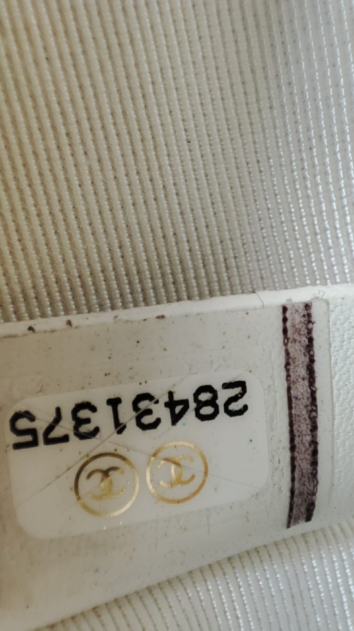 Chanel OCase Croc Embossed White Series 28