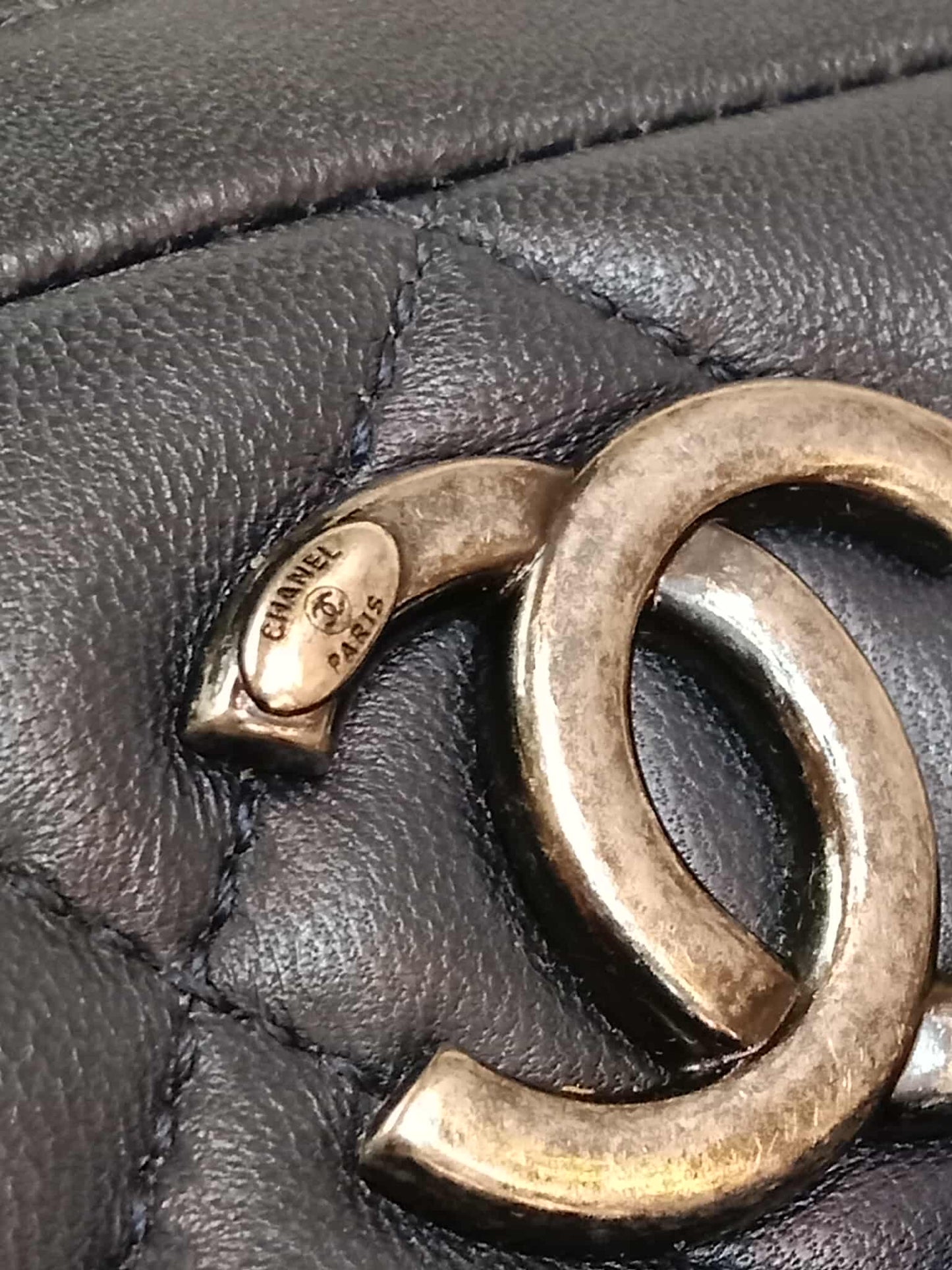 Chanel Trendy CC Bowling Bag Lambskin Series 21