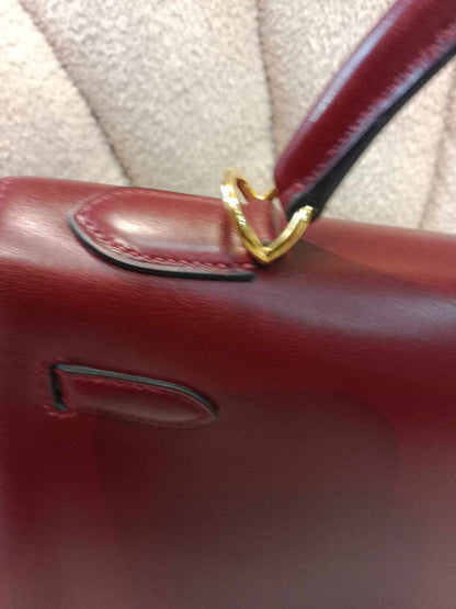 Hermes Kelly 32 Boxcalf Bordeaux Stamp F Square 2002