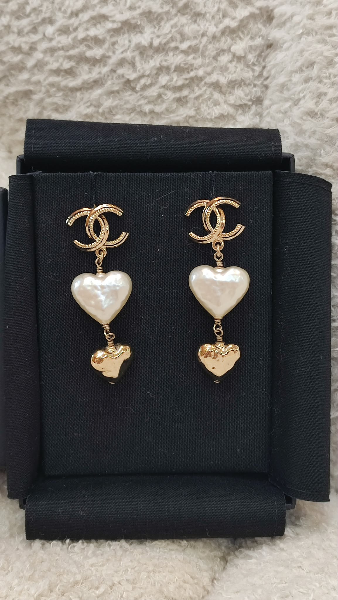 Chanel 22C Heart Pearly White CC Logo Dangling Earrings