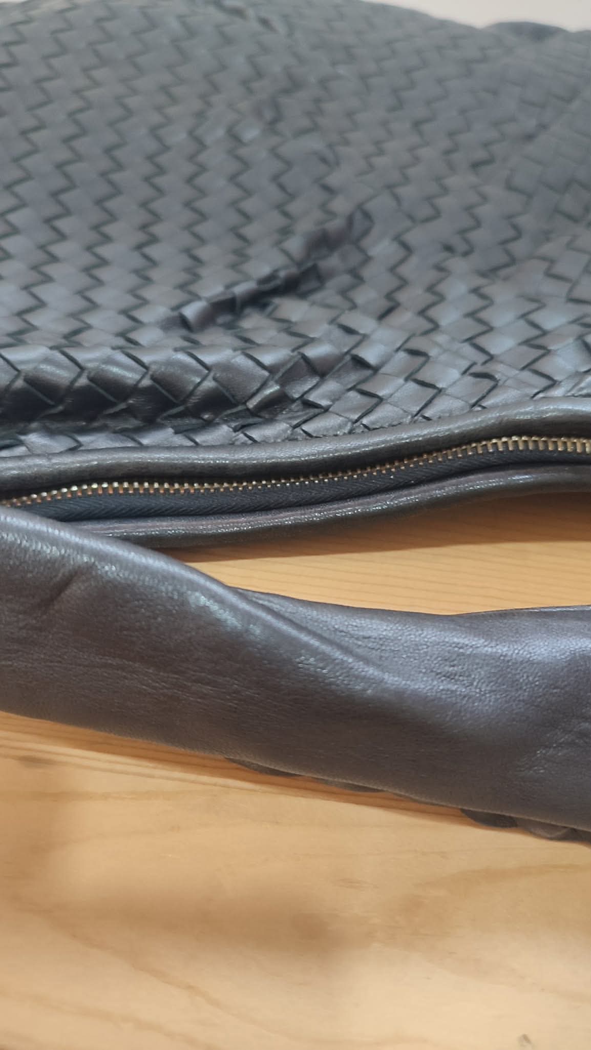 Bottega Veneta Intrecciato Hobo Maxi Bag Black