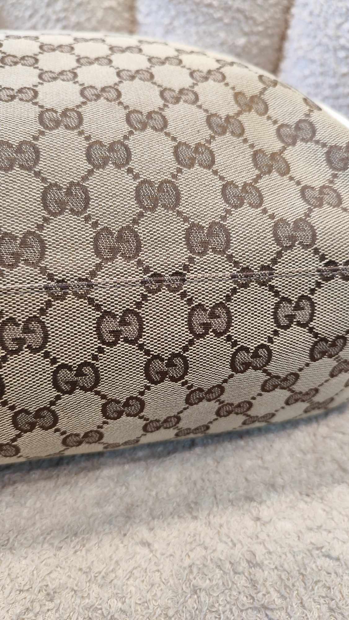 Gucci GG Canvas Trophy Bag Brown/White