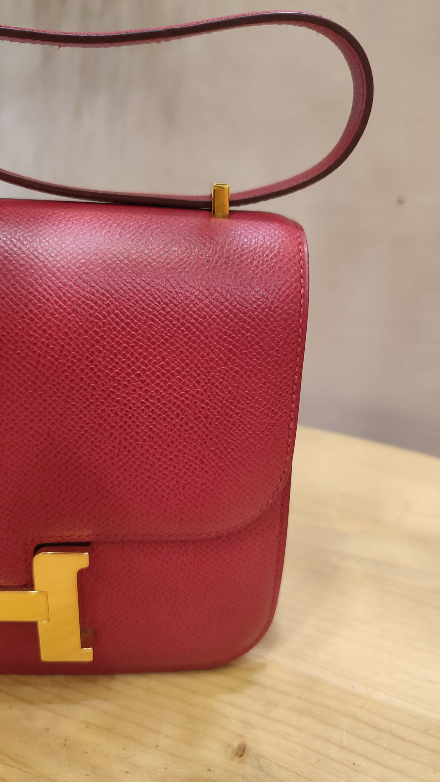 Hermes Constance 18 Red Courchevel Stamp Y Circle 1995