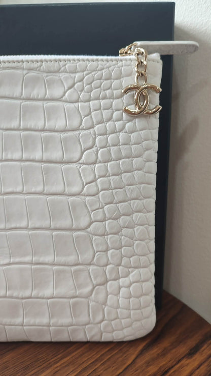 Chanel OCase Croc Embossed White Series 28