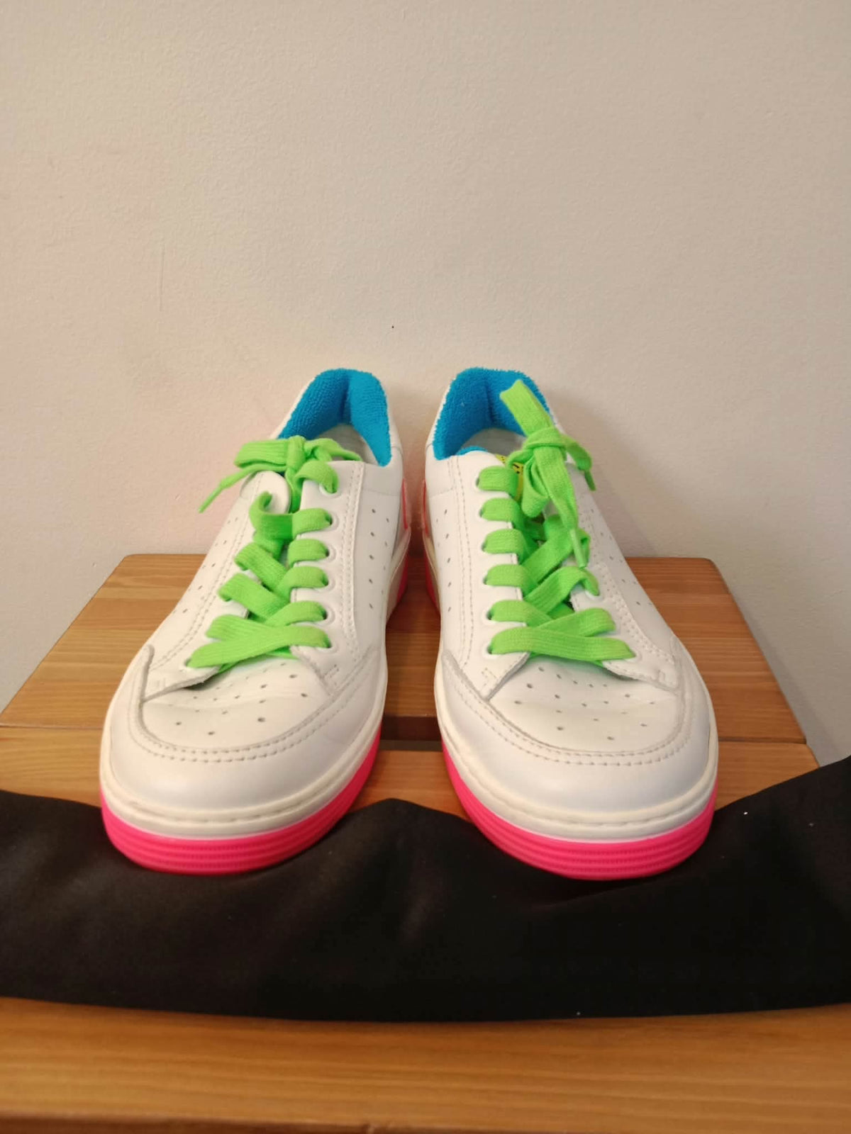 Chanel White Leather CC Lace-Up Sneakers Neon Multicolor Size 37