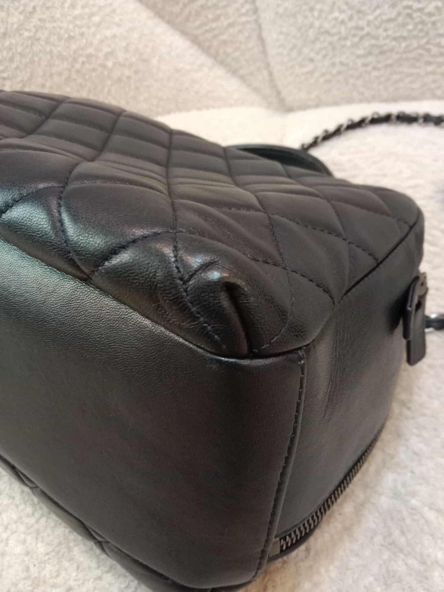 Chanel Trendy CC Bowling Bag Lambskin Series 21