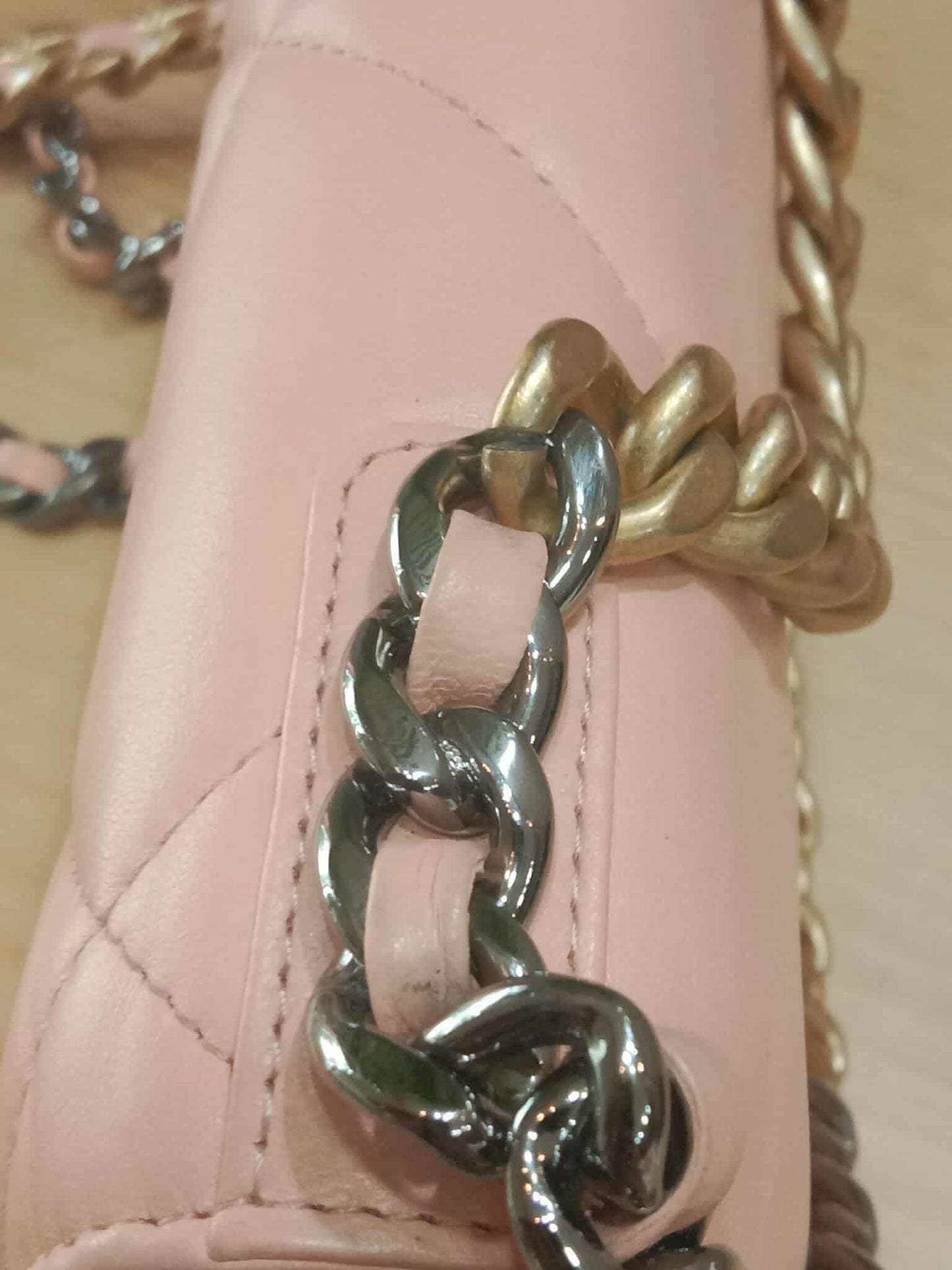 Chanel 19 Wallet on Chain Peach in Quilted Lambskin Microchipped