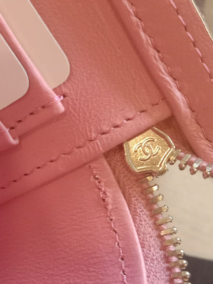 Chanel Vanity Tophandle Lambskin Pink Microchipped