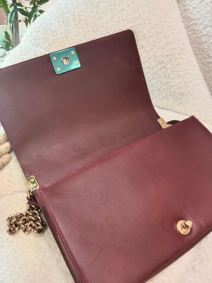 Chanel Boy Flap New Medium Burgundy Lambskin Series 22