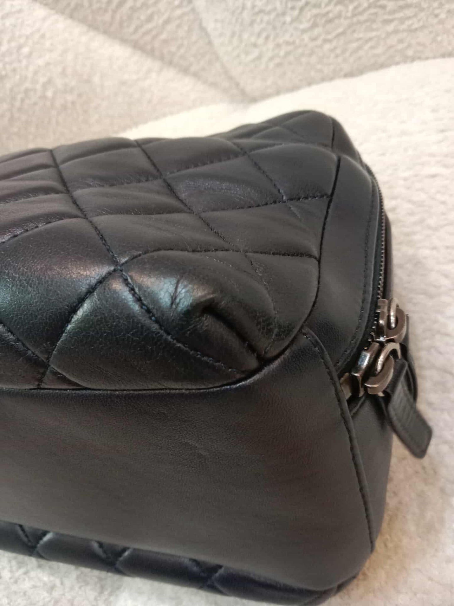 Chanel Trendy CC Bowling Bag Lambskin Series 21