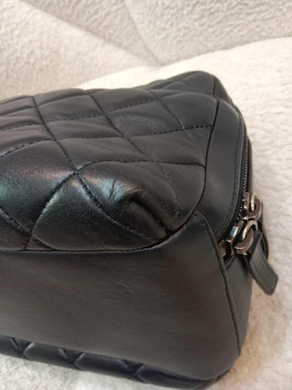 Chanel Trendy CC Bowling Bag Lambskin Series 21