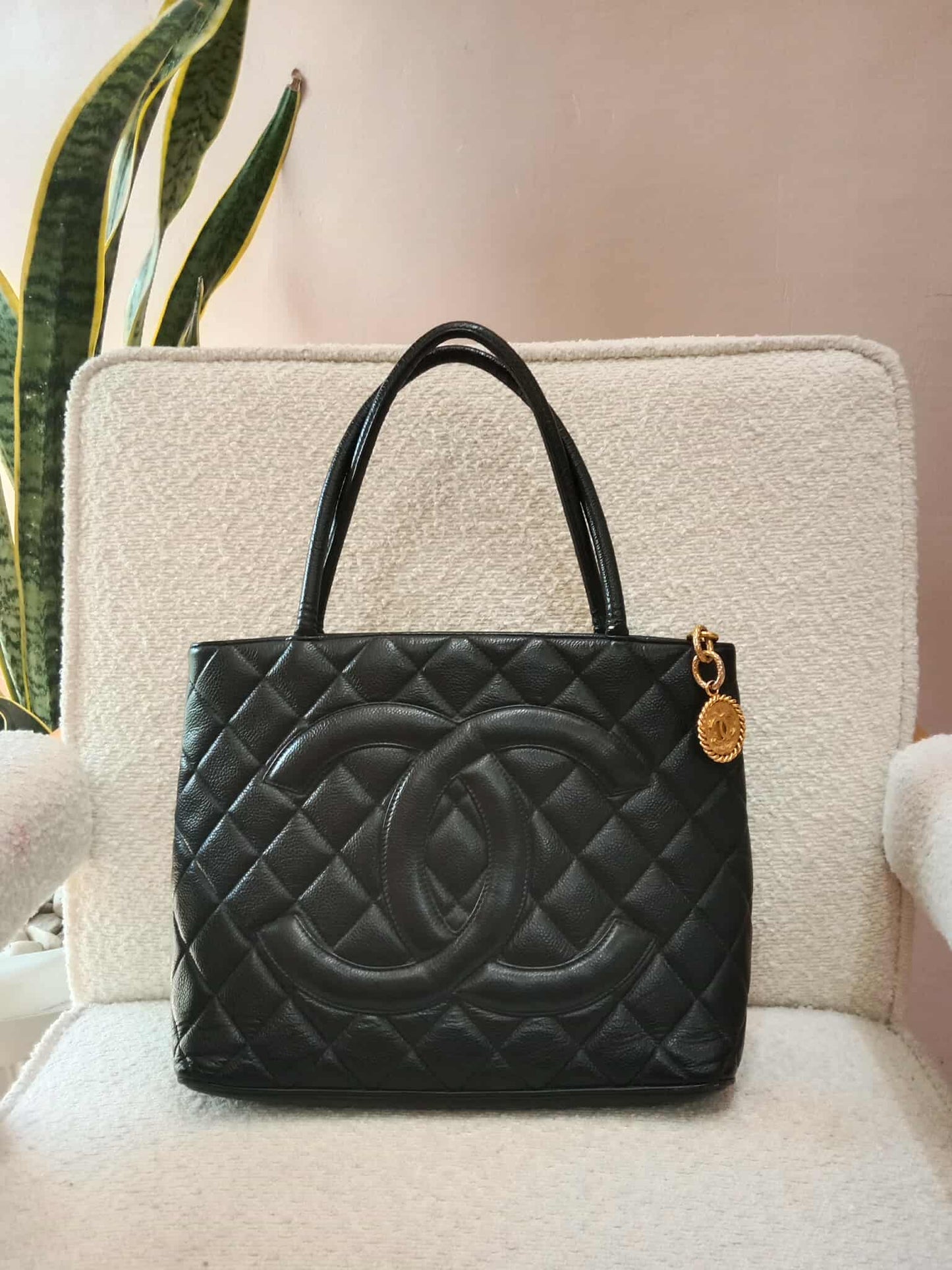 Chanel Medallion Black Caviar Series 7